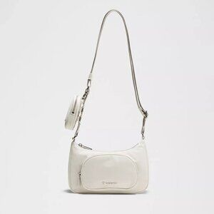 Lululemon Crossbody Bag with Nano Pouch 2L in Bone, BNWT